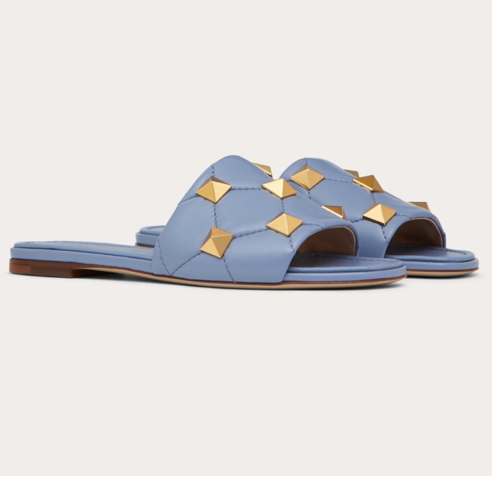 Valentino Garavani ROMAN STUD FLAT SLIDE SANDAL IN QUILTED NAPPA - Picture 2 of 12